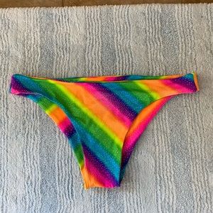 Honl style Fused Hawaii bottom
